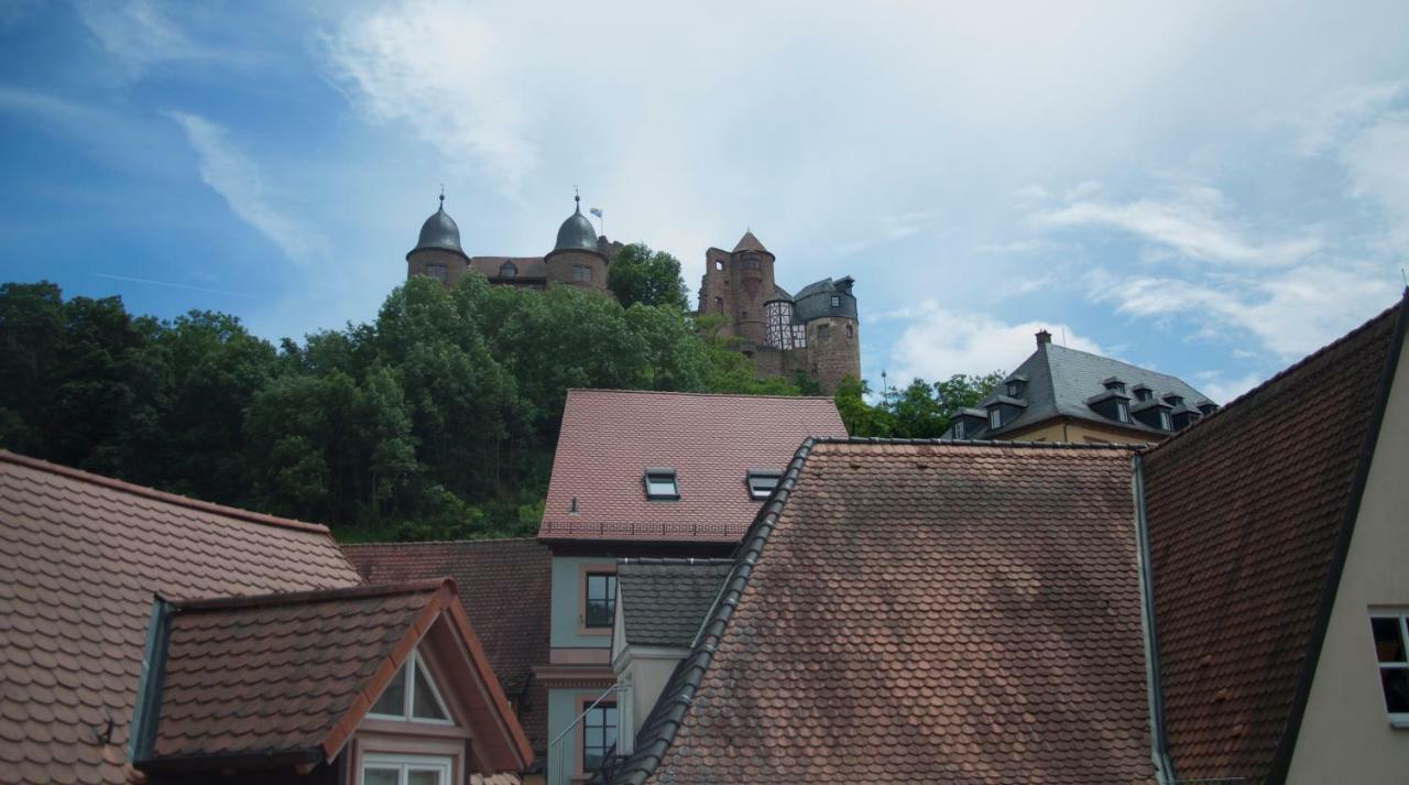 La Flamme Wertheim Garni Bed & Breakfast Exterior foto