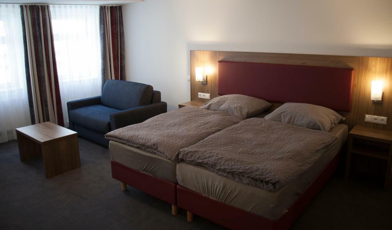La Flamme Wertheim Garni Bed & Breakfast Exterior foto